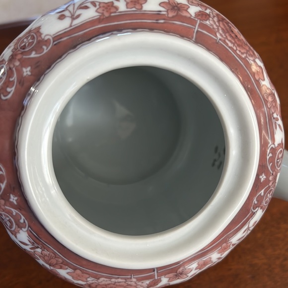 Bombay Asian Scenery Teapot - Picture 4 of 6